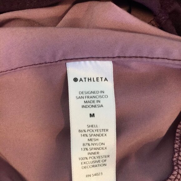 Athleta Mesh Racer Run Shorts 4” Size Medium - NEW - Picture 6 of 7